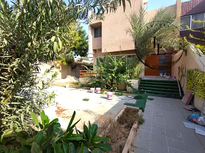 4bhk villa at prime location in 90k