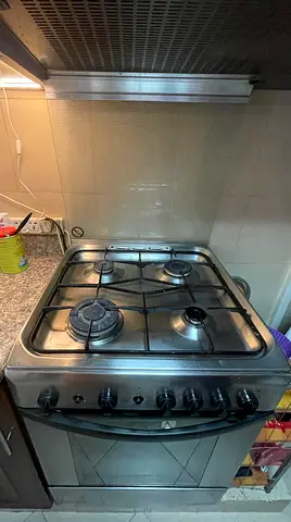 Used 4-Burner Gas Stove with Oven - Good Working Condition