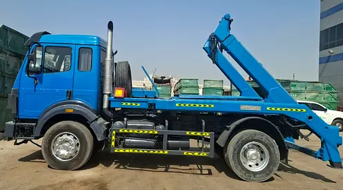 Mercedes 4*4 Skip Loader in good condition for sale!