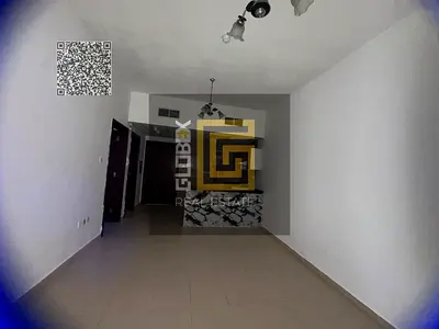 غرفة وصالة للبيع بابراج السيتي تاور مساحة واسعه وتصميم عصري وحديث سعر مميز