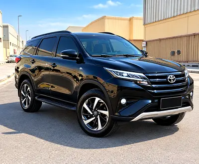 AL FUTTAIM TOYOTA RUSH GCC 7 SEATER GX OPTION LESS MILEAGE
