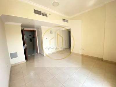 First Tenant in Al Qulaiah || Everyday Convenience & Full Services || Sand Parking || Central AC & Gas || With a Balcony