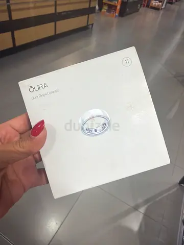 Oura Ring (Gen 1) in box - used