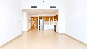 GROUND FLOOR | SPACIOUS | PARK ACCESS
