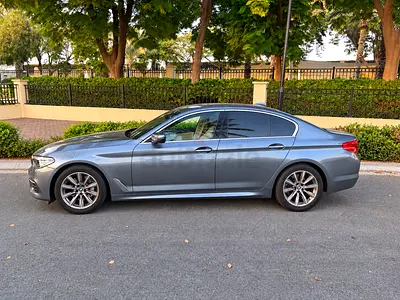 2017 BMW 5-Series 528i GCC Specs in Excellent Condition