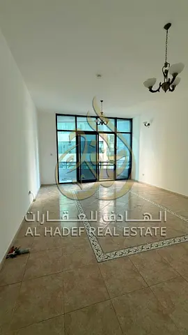 الخان – 3 غرف وصالة مع غرفة خادمة ماستر وبلكونة للإيجار السنوي