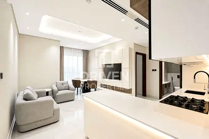 Top Tier Unit | High Floor | Fountain View