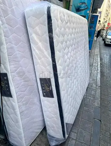 160x200cm Queen size mattress. All times delivery available