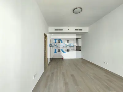 Pet Friendly | Open Views | Vacant | Modern Unit |