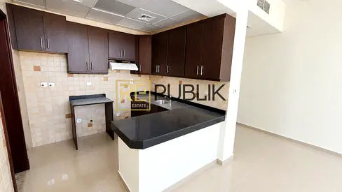 Sea View | Well Maintained | Upcoming Unit