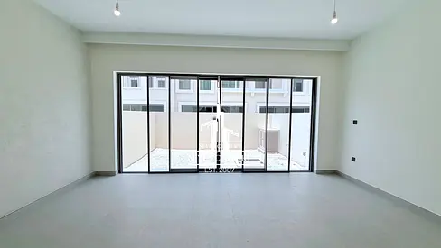 Premium 4BHK | Bright and Cozy | Well-Located