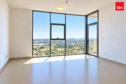Spacious Layout | Bright & Modern | Spacious