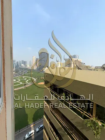 مساحة واسعة وقريبة من الحديقة في المجاز 2
