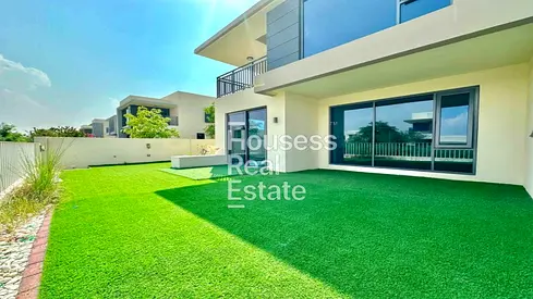 5-Bedroom Villa - Greenbelt - Vacant