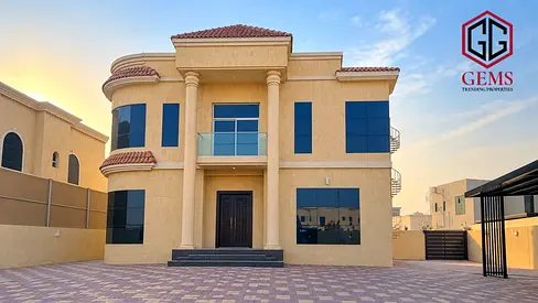 HIGH-QUALITY | SPACIOUS | MAID ROOM | GARDEN AREA