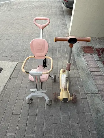Pink 3-in-1 Ride-On Scooter with Push Handle and Safety Guard