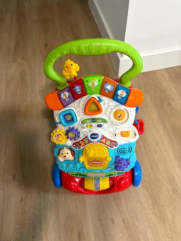 Baby walker new