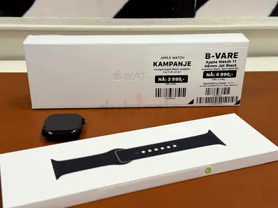 Apple Watch Series 11(44/45mm) (master copy)in Black with - Good condition