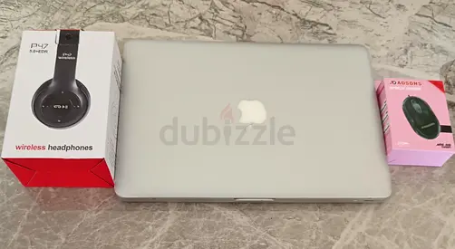 MacBook Pro 13" (Silver) with Wireless Headphones & Wireless Mouse - Fair Condition