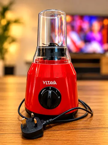 Vltava Personal Blender / Grinder - Red, Good Condition