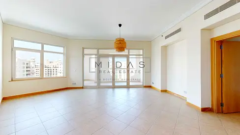 Spacious I City View I Maid Ensuite I Vacant