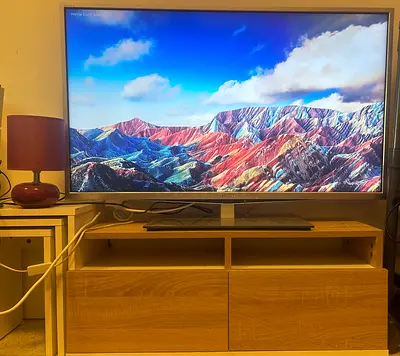Toshiba 46-Inch LED LCD TV – For Sale  Selling a Toshiba 46-inch LED LCD television NOT SMART!!