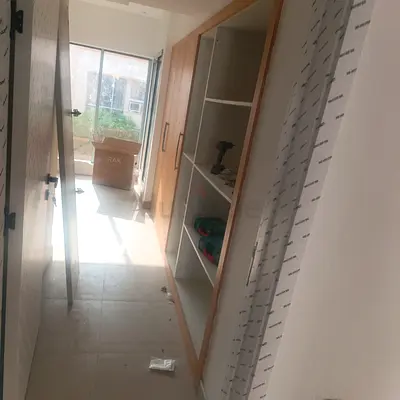Professional arCpenter in Deira - Bed, Wardrobe, Kitchen Repair
