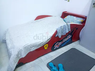 Kids car-shaped single bed frame and Matterss – used, good condition