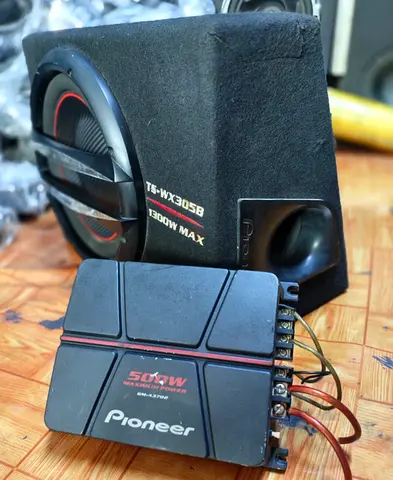 Pioneer 12 inch car subwoofer + amplifier