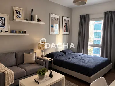 Fully Furnished | Near Tram | Mid-Floor