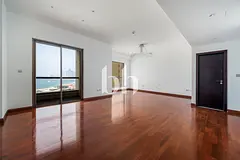 Upgraded | Vacant | Full Sea View