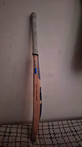 Lite used English Willow Cricket Bat - Good Condition