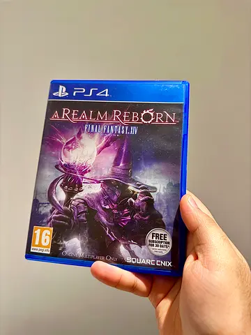 Final Fantasy XIV: A Realm Reborn (PS4) - Physical Copy