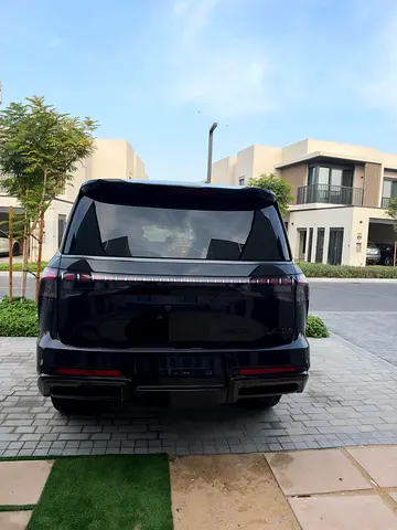 2025 Infiniti QX80 photo 1