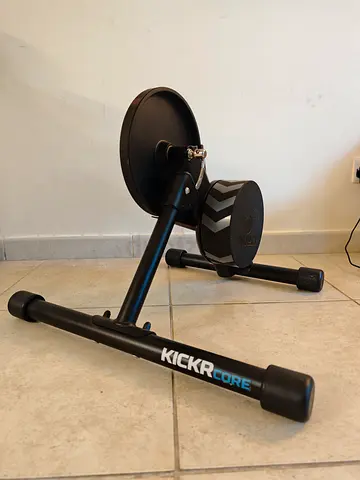 Wahoo KICKR SNAP Smart Indoor Cycling