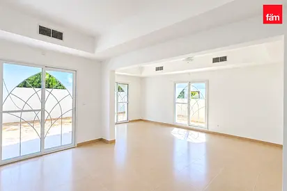 Spacious Family Home | Peaceful Community View