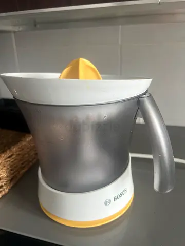 Bosch Electric Citrus Juicer - Compact and Working