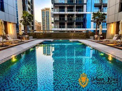 CHILLER FREE / BRAND NEW / ALL AMENITIES