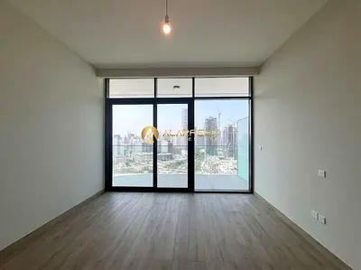 Brand New | Spacious Layout | Near to Mall