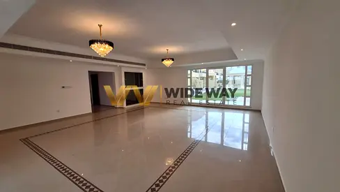 WELL MAINTAINED 4 BEDS VILLA | SHARED FACILITIES | GREAT LOCATION