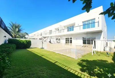 Spacious Villa | Private Pool and Garden | Premium