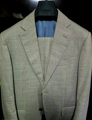 Suitsupply mens suit