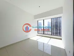 Bright and Modern 1BR | Prime Marina Living | Excellent Connectivity