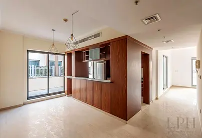 Corner Unit | 3 Bed+ Maids | Burj View