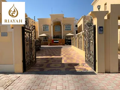 Well Maintained Huge Five Bedroom Villa in Khalifa City A