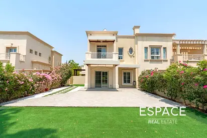 Fully Upgraded | Vacant Now | Lake View