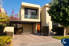 AVAILABLE DECEMBER | 5 BEDROOM | FURNISHED