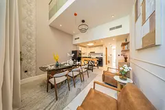 Corner Unit | Single Row | Gated Community
