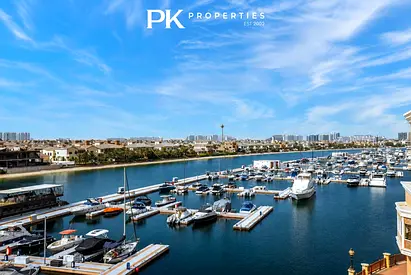 Available Now | Palm Jumeirah Studio with Stunning Marina View!