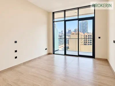 TIMELESS STYLE | MODERN COMFORT | BE FIRST TENANT